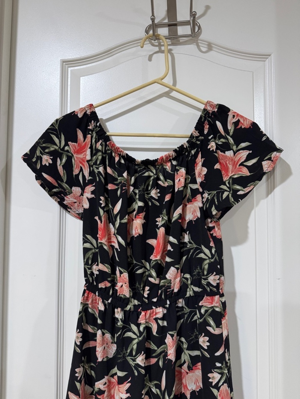 Women’s Black One-Shoulder Floral Dress with Pink Lily Print / AA47 - Picture 2 of 5